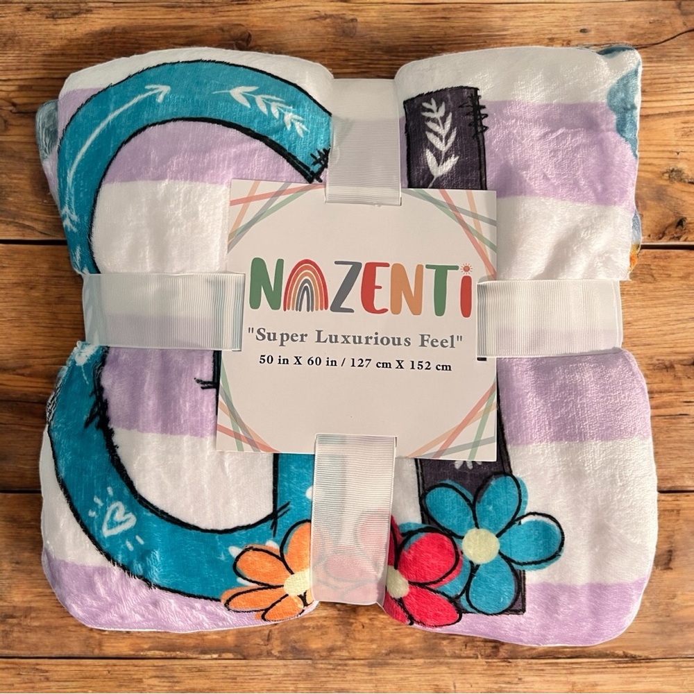 Luxurious Super Soft Sherpa Fleece Blanket for‎ Gigi from Grandchildren.